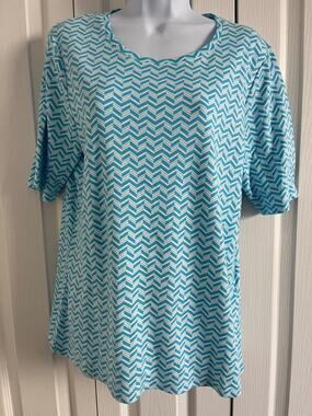 By Chico's Turquoise Blue and White Chevron Pattern CottonTop Size 2 US: 12 - L